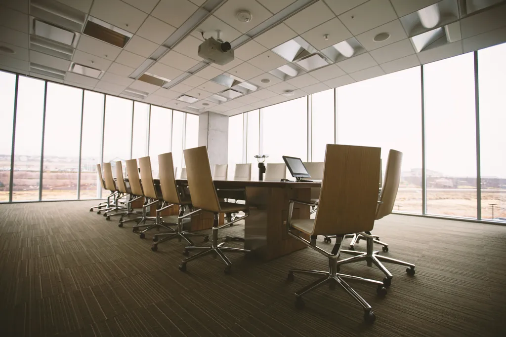 Office chairs and seating for commercial workspaces